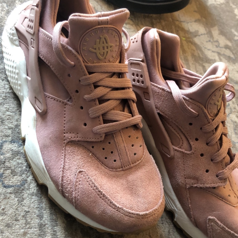 Nike huaraches